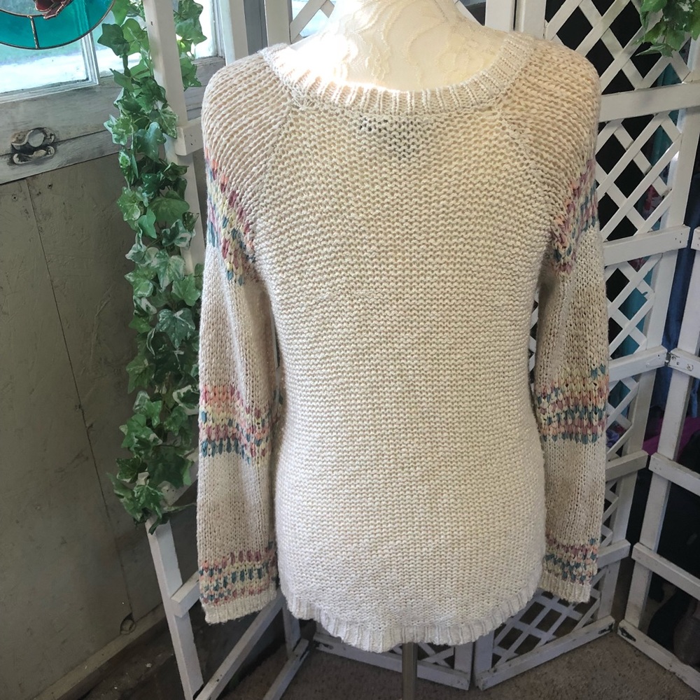 American Rag Knit Sweater - Picture 4 of 6